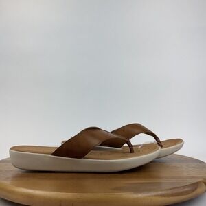 Womens BOC Born Aimee Tan Leather Slip On Flip Flops Thong Sandals Size 11 M‎